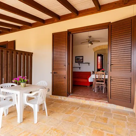 Giaquinto Holiday home *