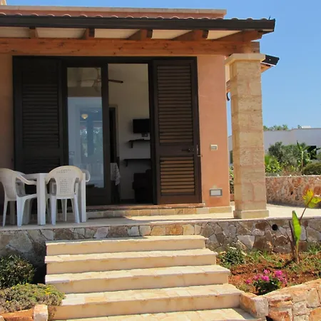 Holiday home Giaquinto Torre Pali